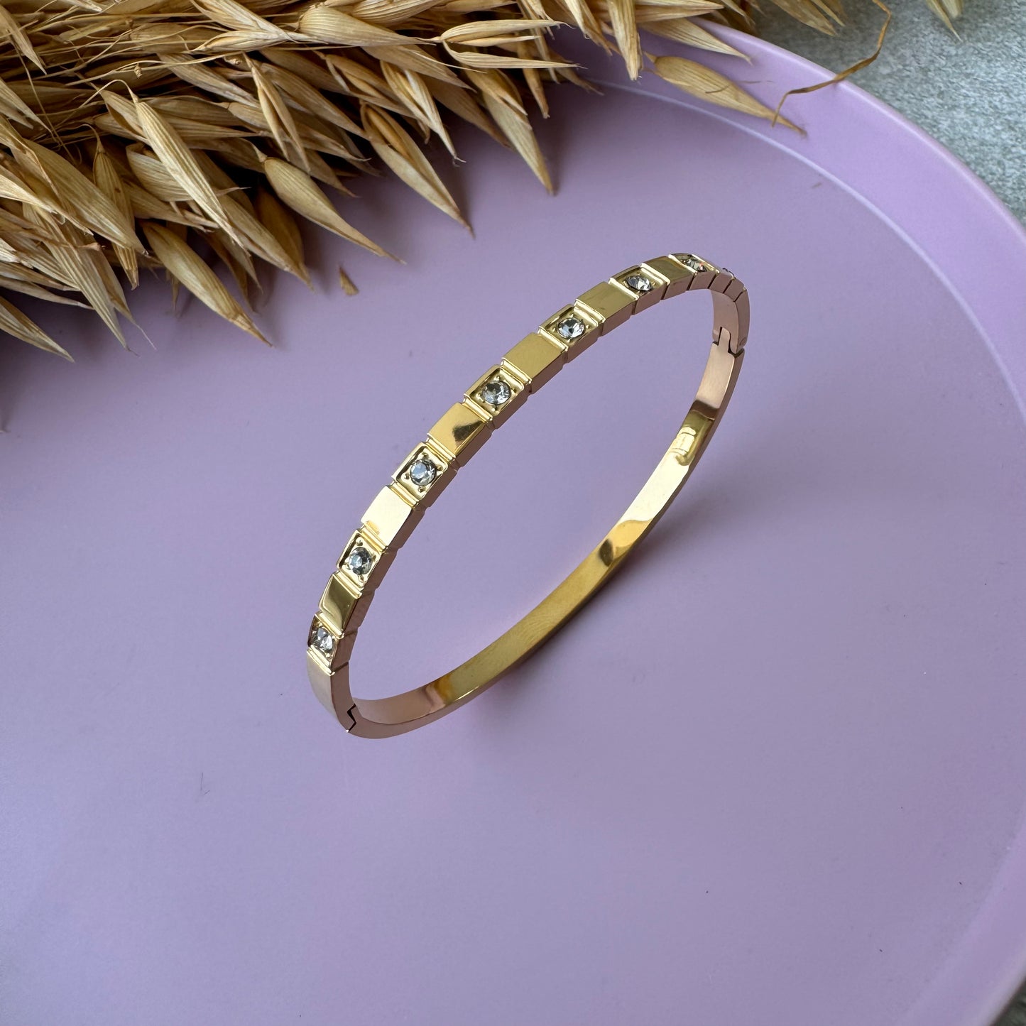 Grace ~ Thin Kada