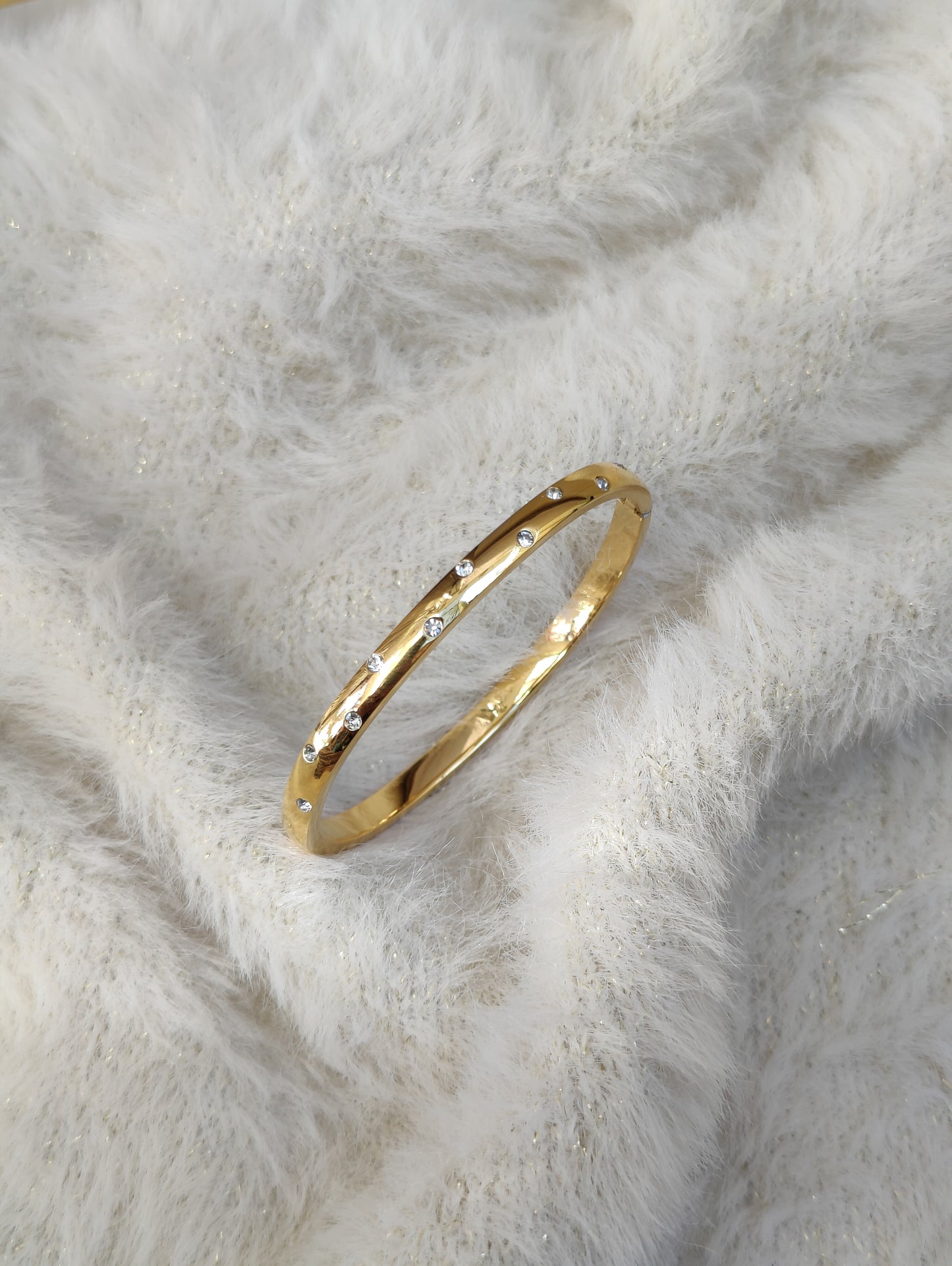 Minimal Luxe ~ Stackable Kada